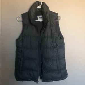 Old navy puffer vest